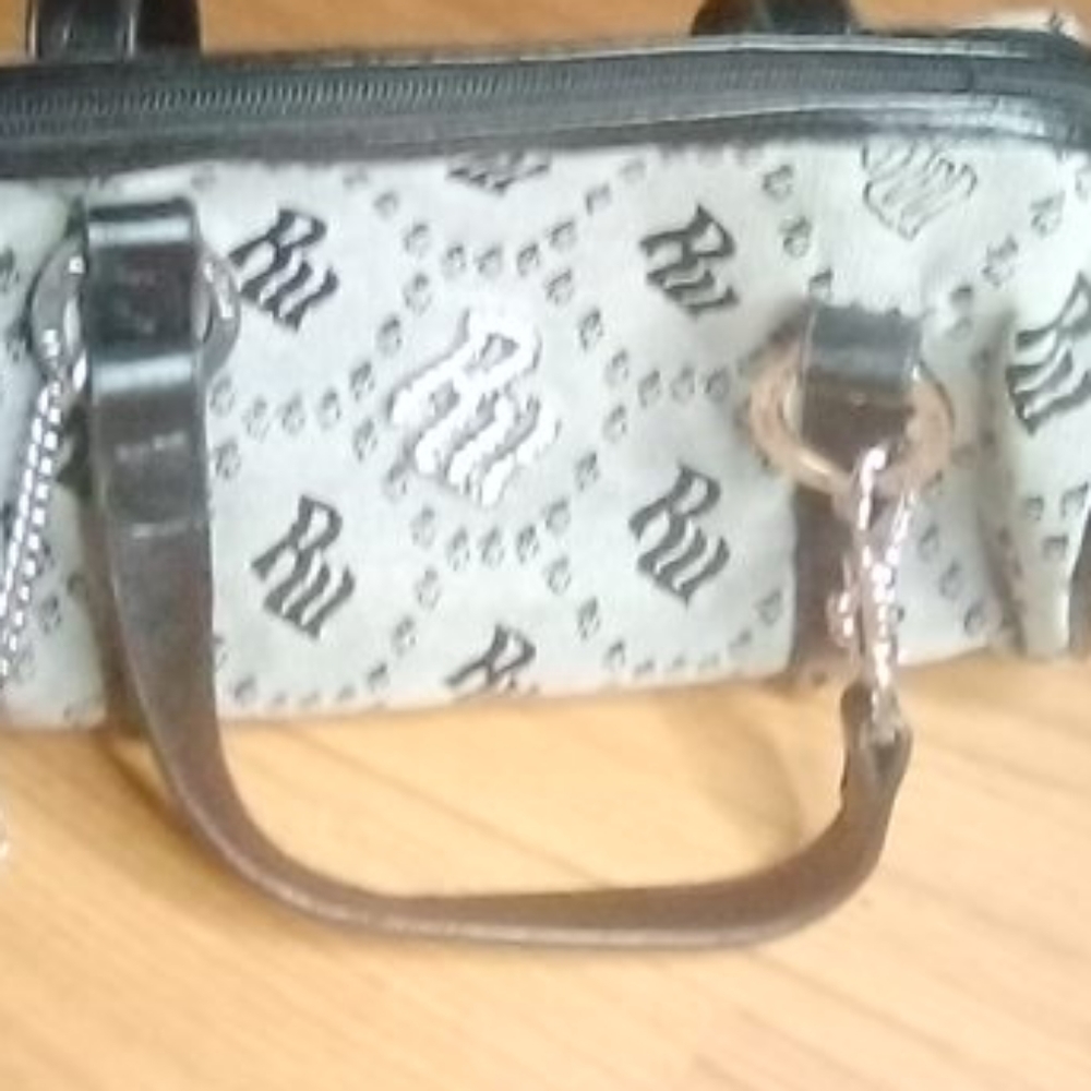 Rocawear purse